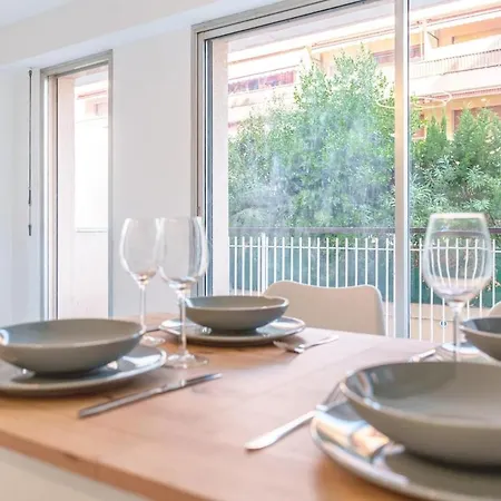 New Juan-les-pins 2 Min Appartement *